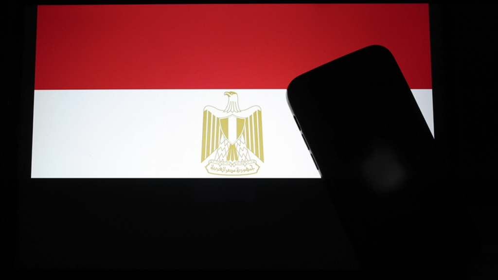 بمشاركة 4 شركات.. مصر تبرم صفقة ترددات المحمول بقيمة 3.5 مليارات دولار